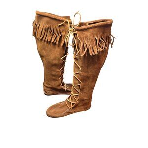 Minnetonka Women's 7 India Brown Suede Fringe Knee-High Lace-Up Moccasin Boots